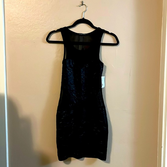 NWT Foreign Exchange Black Mesh Cut Out Embossed Textured Body Con Dress S - Picture 1 of 13